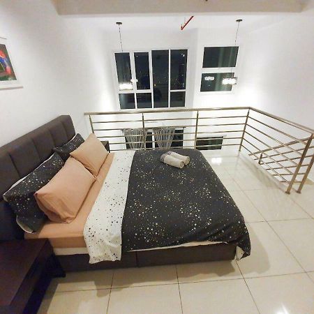 Yenni Duplex @ Decentrum, Kajang เซร์ดัง ภายนอก รูปภาพ
