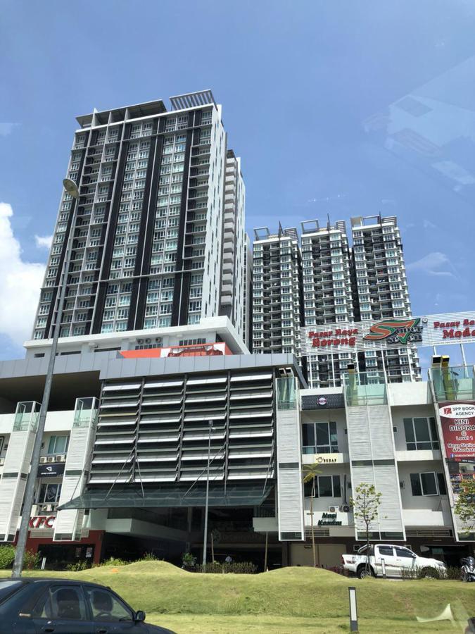 Yenni Duplex @ Decentrum, Kajang เซร์ดัง ภายนอก รูปภาพ