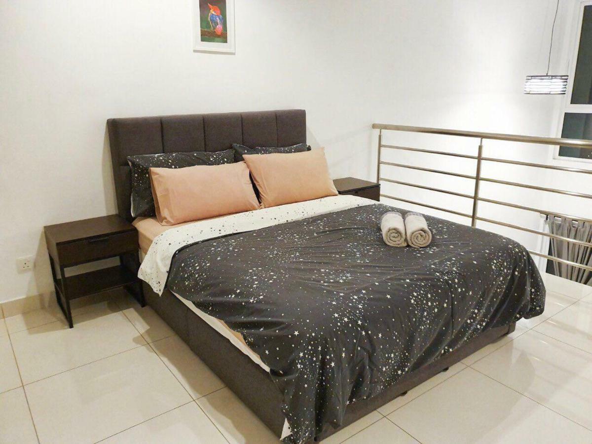 Yenni Duplex @ Decentrum, Kajang เซร์ดัง ภายนอก รูปภาพ