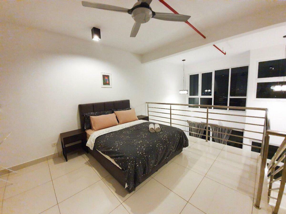 Yenni Duplex @ Decentrum, Kajang เซร์ดัง ภายนอก รูปภาพ